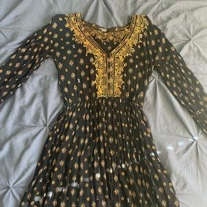 Volcom long sleeved mini dress, size small